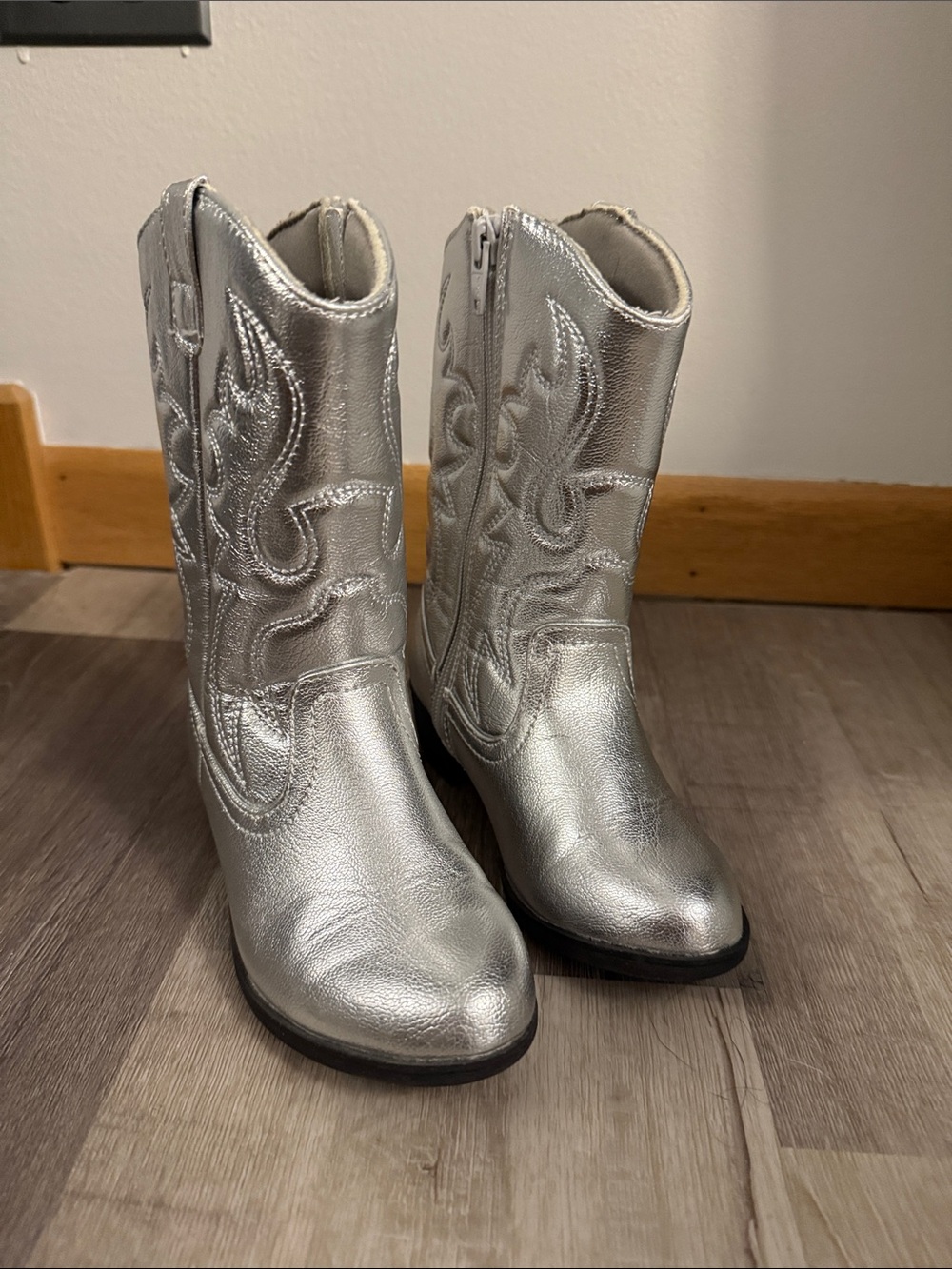 Kids Silver Metallic Cowboy Boots for Girls and Boys